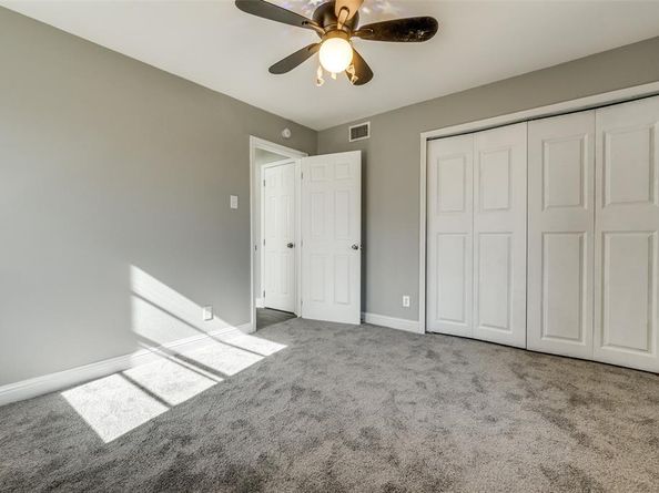 3124  Hillglenn  , Dallas Texas 75228