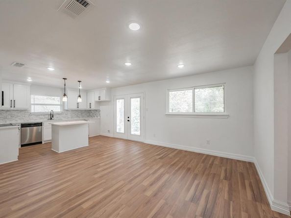 503  Woodacre Drive , Dallas Texas 75241