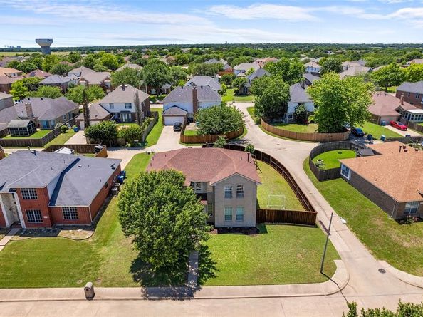 217  Buffalo Creek Drive , DeSoto Texas 75115