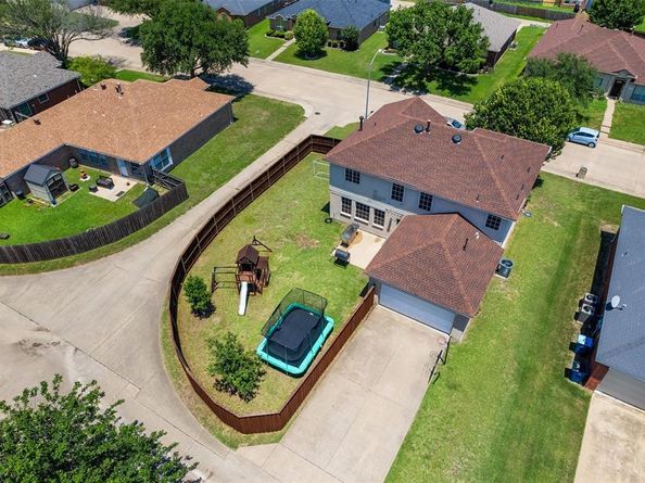 217  Buffalo Creek Drive , DeSoto Texas 75115