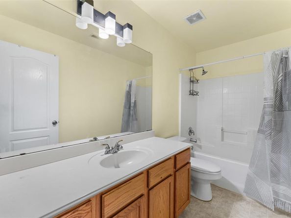 217  Buffalo Creek Drive , DeSoto Texas 75115