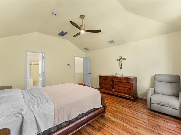 217  Buffalo Creek Drive , DeSoto Texas 75115