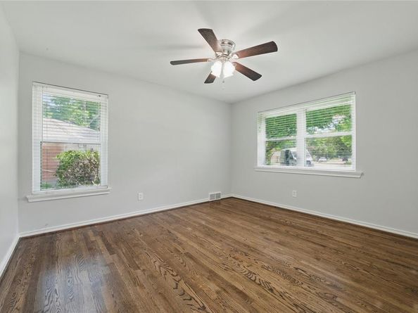 9770  Twin Creek Drive , Dallas Texas 75228