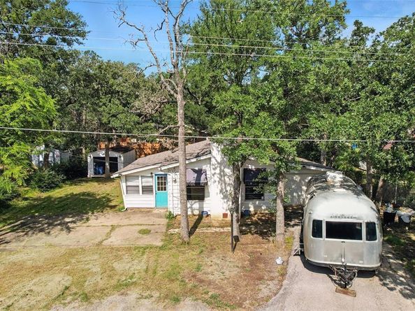 213  Oak Tree Lane , Hickory Creek Texas 75065