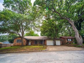 6816  Yolanda Drive , Fort Worth Texas 76112