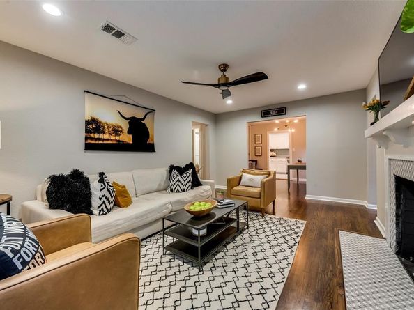 3835  El Campo Avenue , Fort Worth Texas 76107