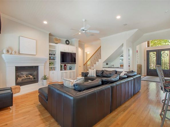 2327  Clearspring Drive N, Irving Texas 75063