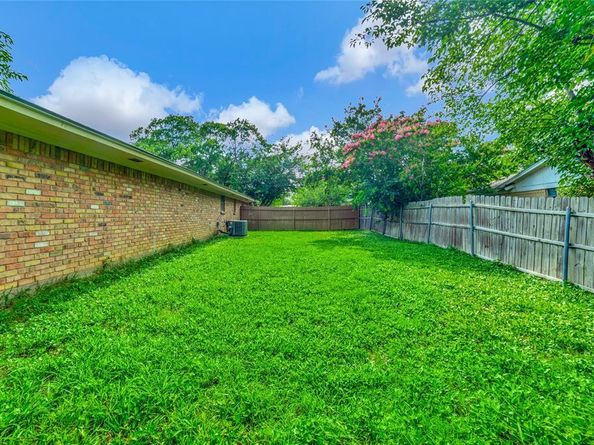 6021  Sycamore Creek Road , Edgecliff Village Texas 76134