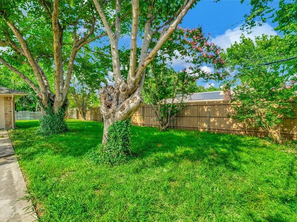 6021  Sycamore Creek Road , Edgecliff Village Texas 76134