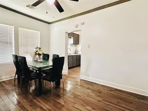 3030  Warren Avenue , Dallas Texas 75215