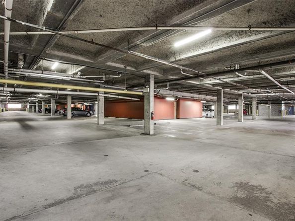 2502  Live Oak Street  322, Dallas Texas 75204