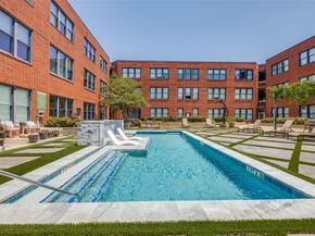 2502  Live Oak Street  322, Dallas Texas 75204
