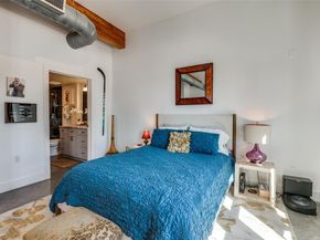 2502  Live Oak Street  322, Dallas Texas 75204