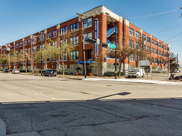 2502  Live Oak Street  322, Dallas Texas 75204