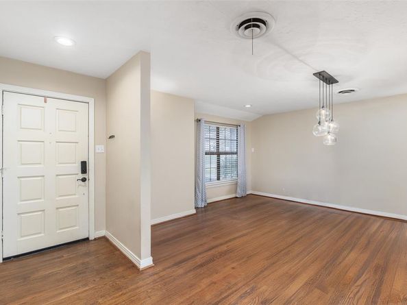 3644 W Seminary Drive , Fort Worth Texas 76109