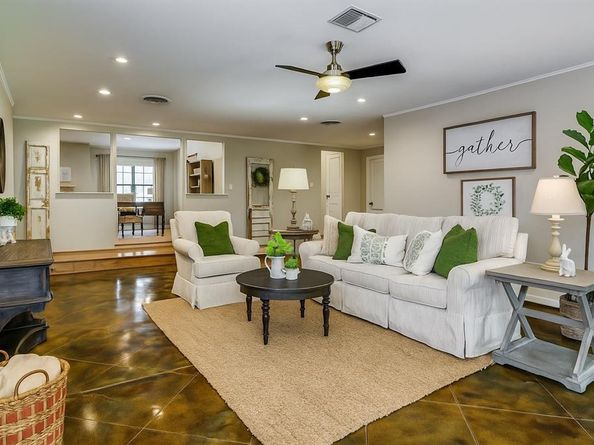3644 W Seminary Drive , Fort Worth Texas 76109