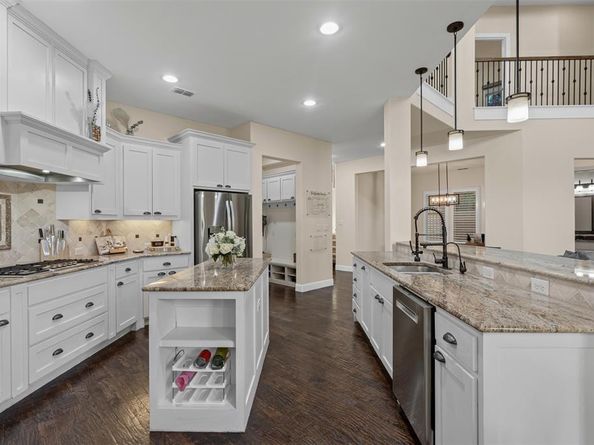 5623  Matalee Avenue , Dallas Texas 75206