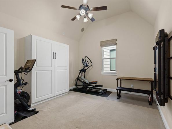 5623  Matalee Avenue , Dallas Texas 75206