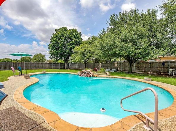 1200  Blackberry Court , Crowley Texas 76036