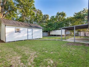 329  Chateau Drive , Fort Worth Texas 76134