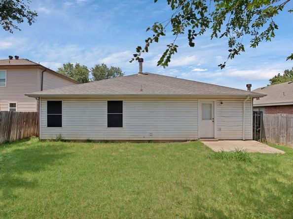3921  Fox Run Drive , Fort Worth Texas 76123