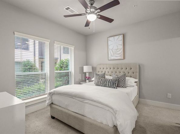 2741  Merrimac Street  102, Fort Worth Texas 76107