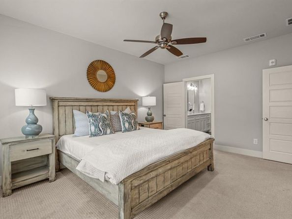 2741  Merrimac Street  102, Fort Worth Texas 76107