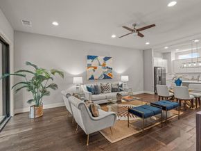 2741  Merrimac Street  102, Fort Worth Texas 76107