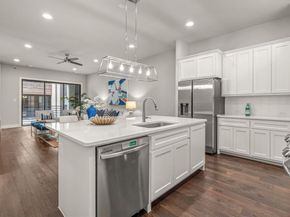 2741  Merrimac Street  102, Fort Worth Texas 76107