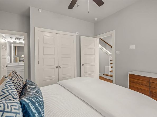 2741  Merrimac Street  102, Fort Worth Texas 76107