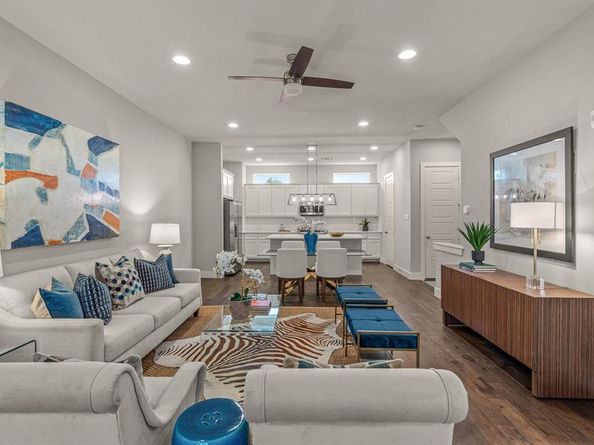 2741  Merrimac Street  102, Fort Worth Texas 76107