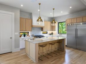 5746  Goodwin Avenue , Dallas Texas 75206