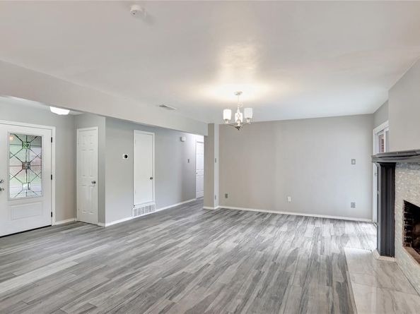 1510  Bowie Street , Garland Texas 75042
