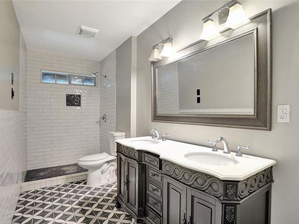 1510  Bowie Street , Garland Texas 75042