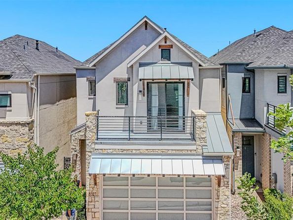 8327  Nunley Lane , Dallas Texas 75231