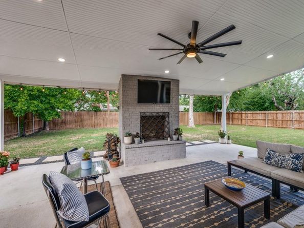4216  Whitfield Avenue , Fort Worth Texas 76109