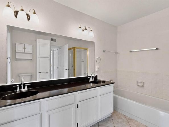 5909  Lake Hubbard Parkway  215, Garland Texas 75043