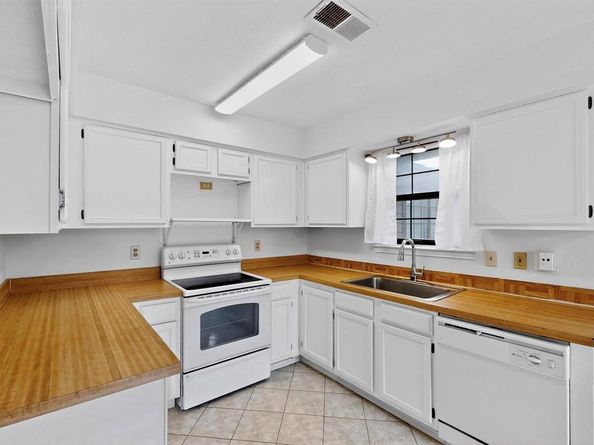 5909  Lake Hubbard Parkway  215, Garland Texas 75043