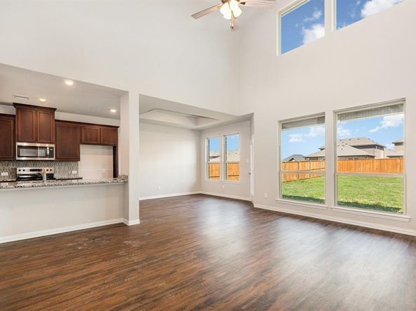 2605  Glasgow Drive , Denton Texas 76207