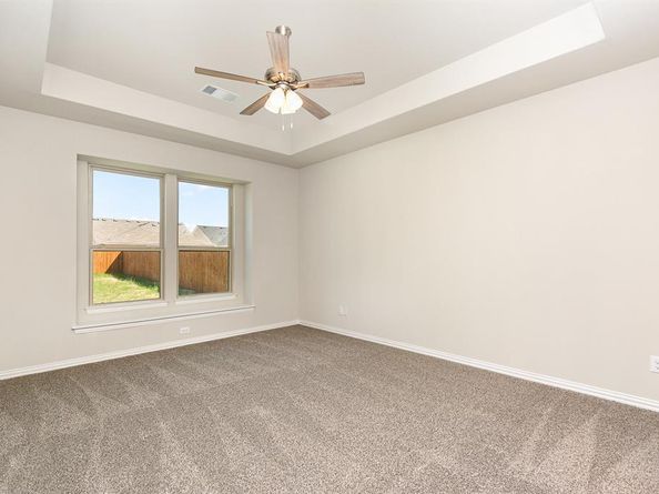 2605  Glasgow Drive , Denton Texas 76207