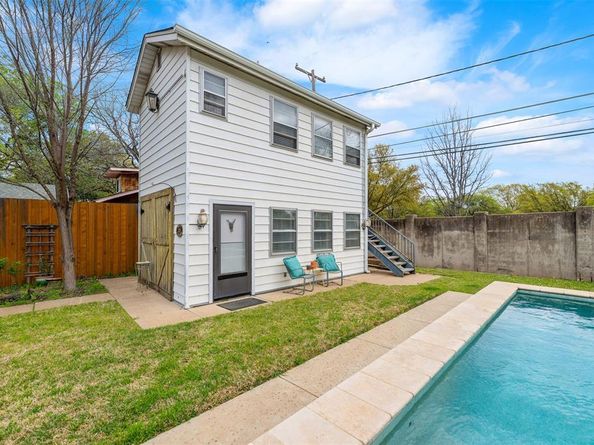 320  Eastwood Avenue , Fort Worth Texas 76107