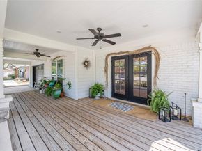 320  Eastwood Avenue , Fort Worth Texas 76107
