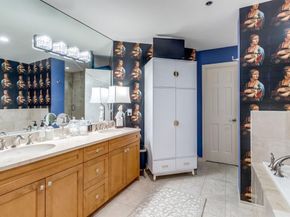 5909  Luther Lane  2104, Dallas Texas 75225