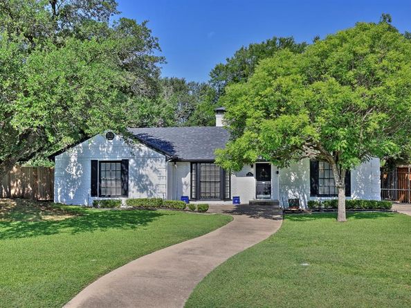101  Lindenwood Drive , Fort Worth Texas 76107
