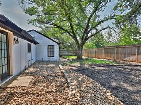101  Lindenwood Drive , Fort Worth Texas 76107