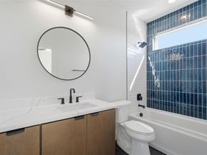 2202 N Carroll Avenue  103, Dallas Texas 75204