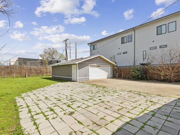 1906  Moser Avenue , Dallas Texas 75206