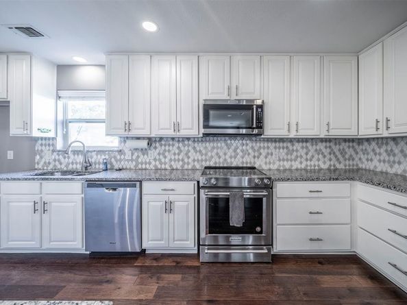 806  Rivercrest Boulevard , Allen Texas 75002