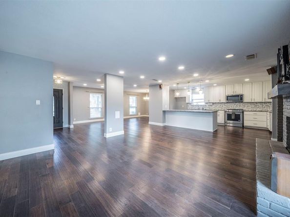 806  Rivercrest Boulevard , Allen Texas 75002