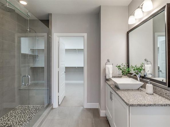 1163  Manacor Lane , Dallas Texas 75212